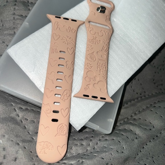 Disney Magical Kingdom Watch Bands 42/44MM - Picture 9 of 16